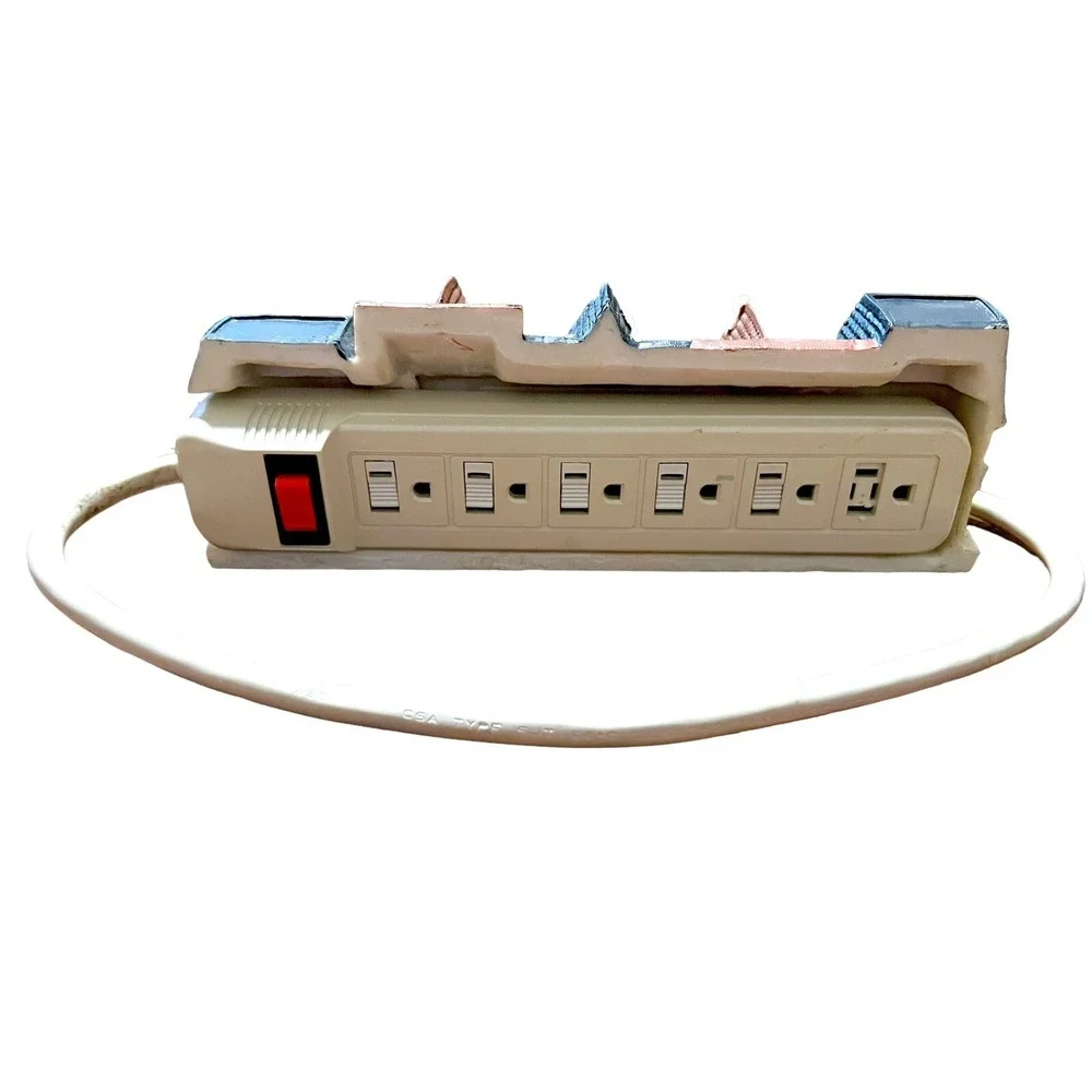Santa's Power Old Town Christmas Village Hidden 6 Outlet Safety Power Strip 10